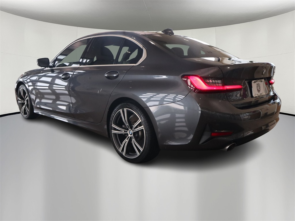 2021 BMW 3 Series 330i 5