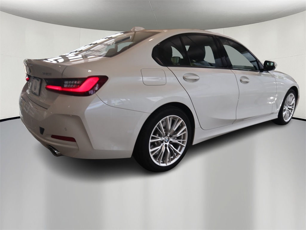 2023 BMW 3 Series 330i 6