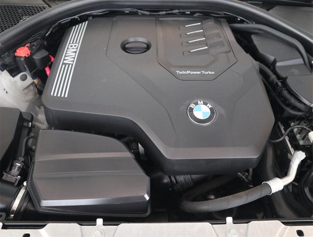 2023 BMW 3 Series 330i 8