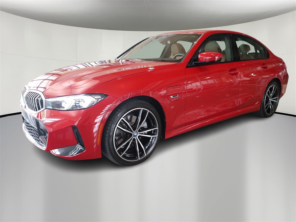 2023 BMW 3 Series 330e iPerformance 3