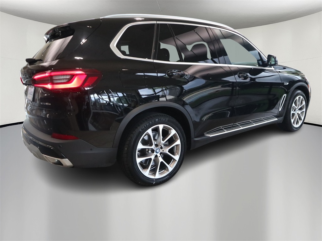 2023 BMW X5 xDrive45e 6