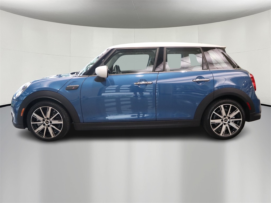 2022 MINI Cooper S Signature 4