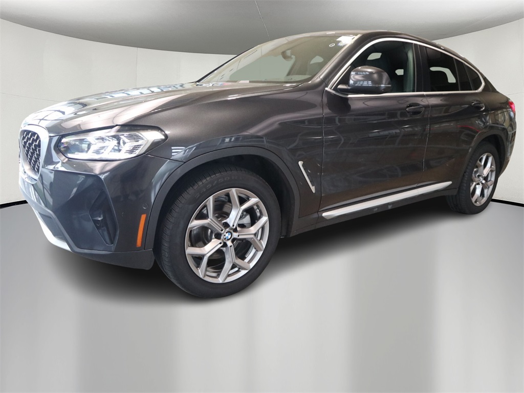 2023 BMW X4 xDrive30i 3