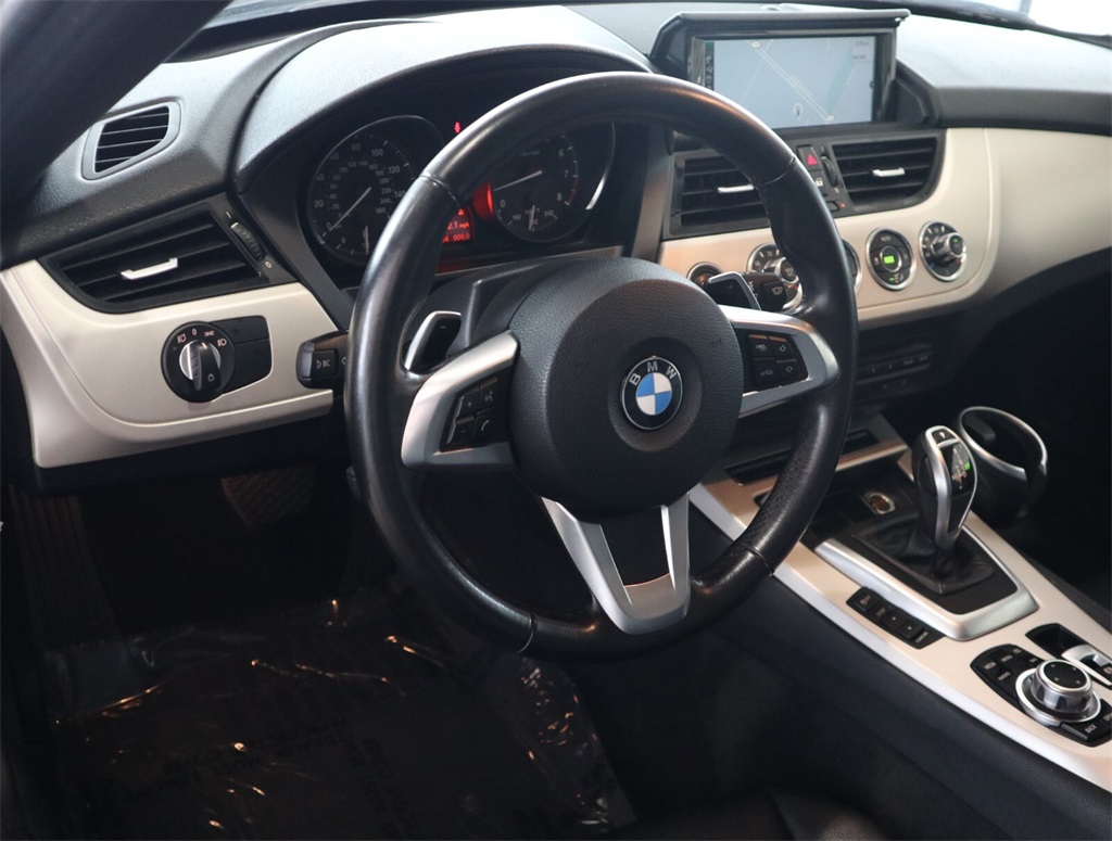 2015 BMW Z4 sDrive28i 10