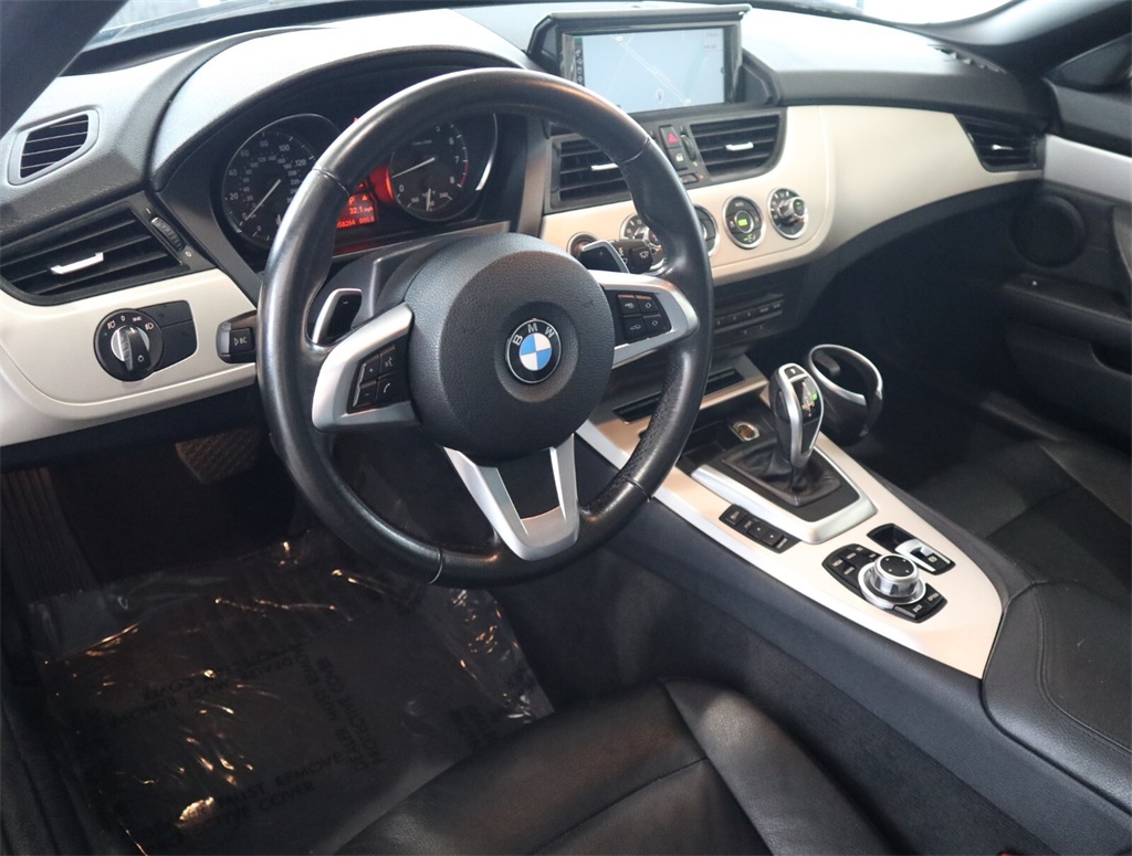 2015 BMW Z4 sDrive28i 11