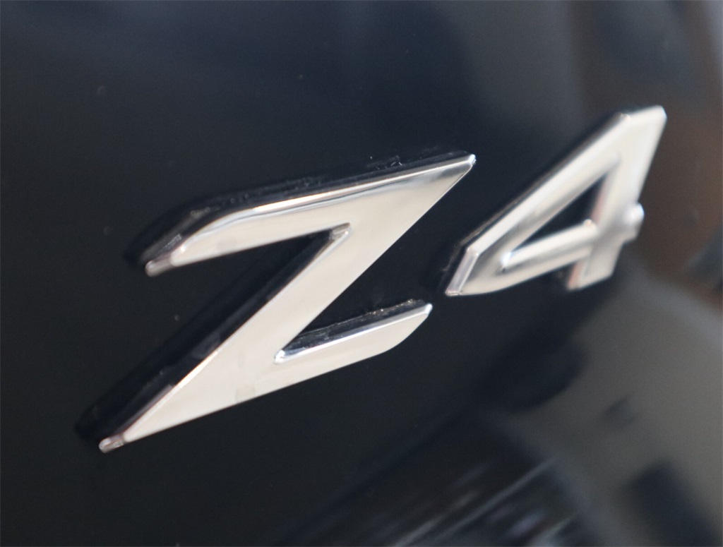 2015 BMW Z4 sDrive28i 27