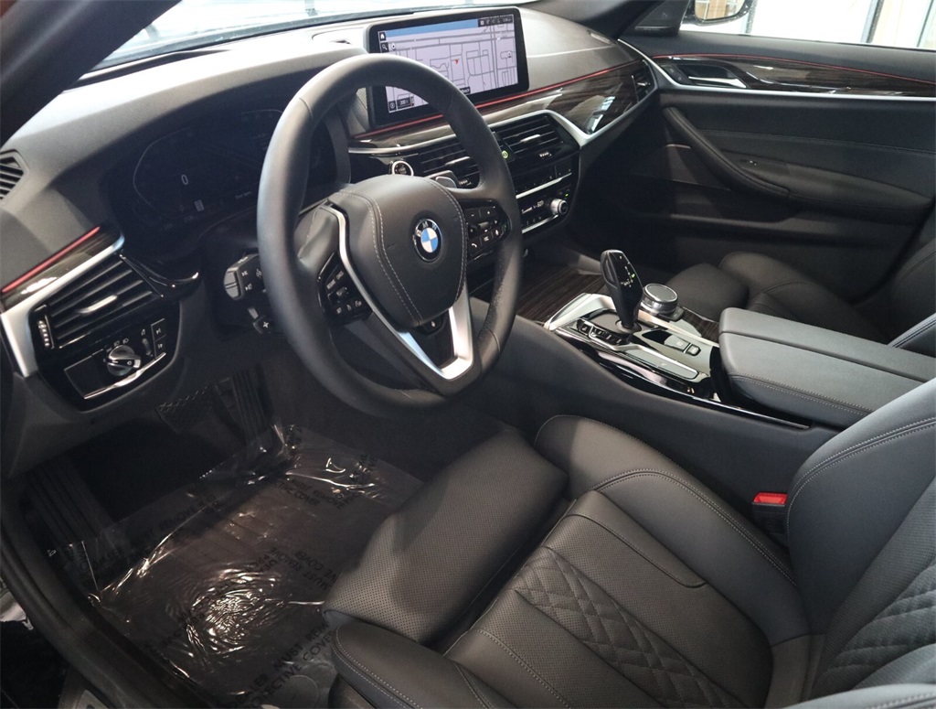 2023 BMW 5 Series 540i 10