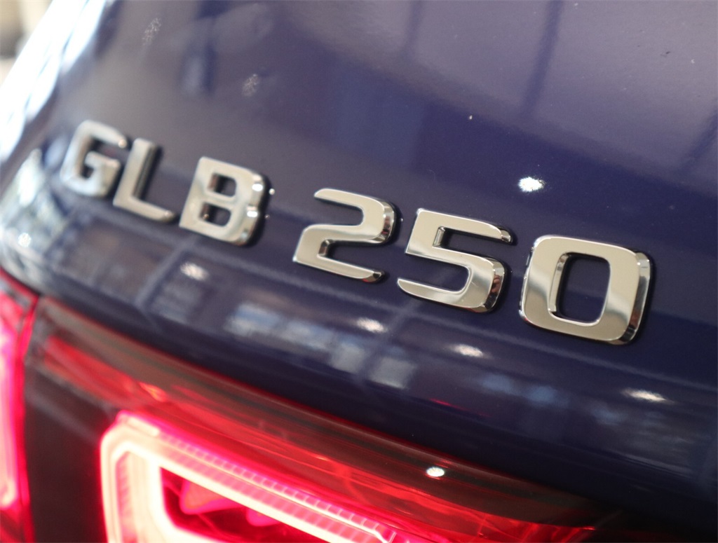 2021 Mercedes-Benz GLB GLB 250 27