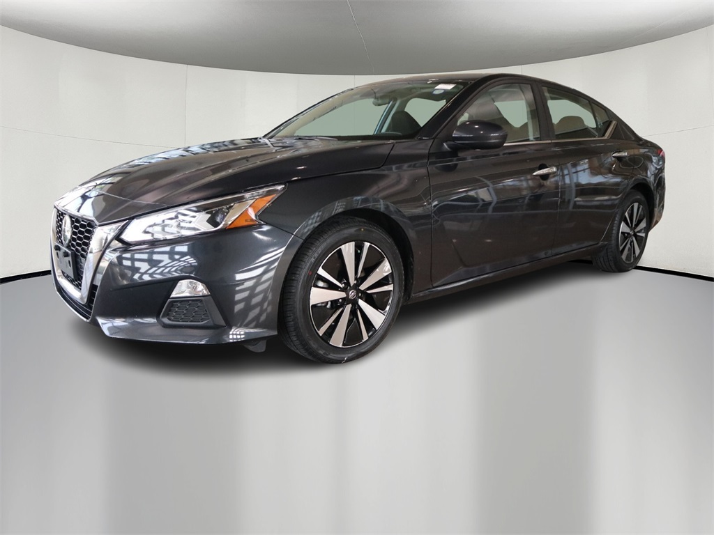 2022 Nissan Altima 2.5 SV 3