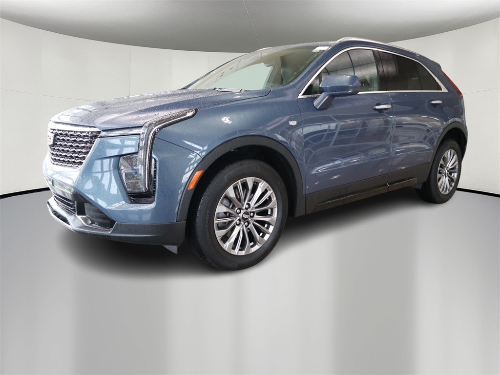 2024 Cadillac XT4 Premium Luxury 3