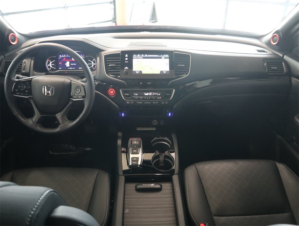 2023 Honda Passport Elite 13