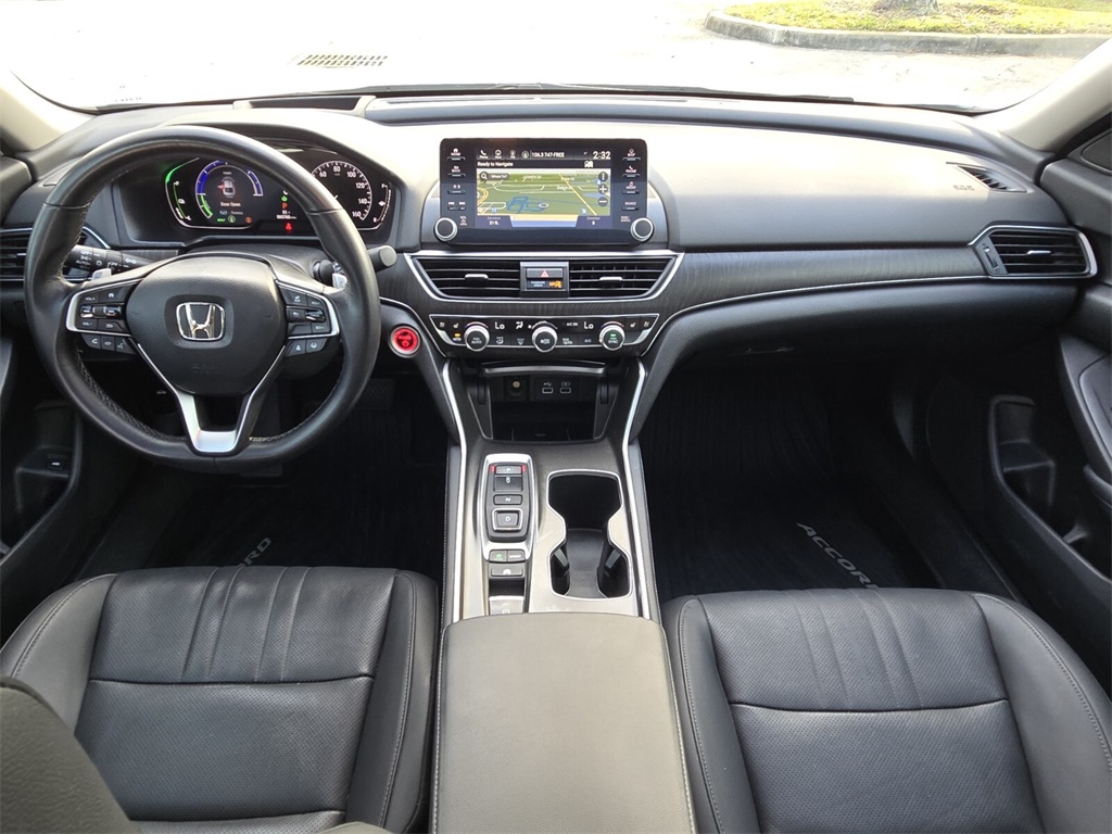 2022 Honda Accord Hybrid Touring 13