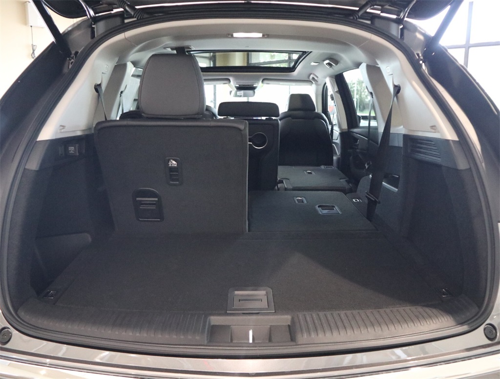 2025 Acura MDX Base 27