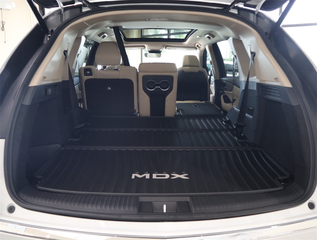 2025 Acura MDX Base 27