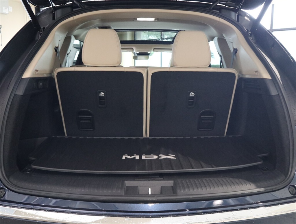 2025 Acura MDX Base 27