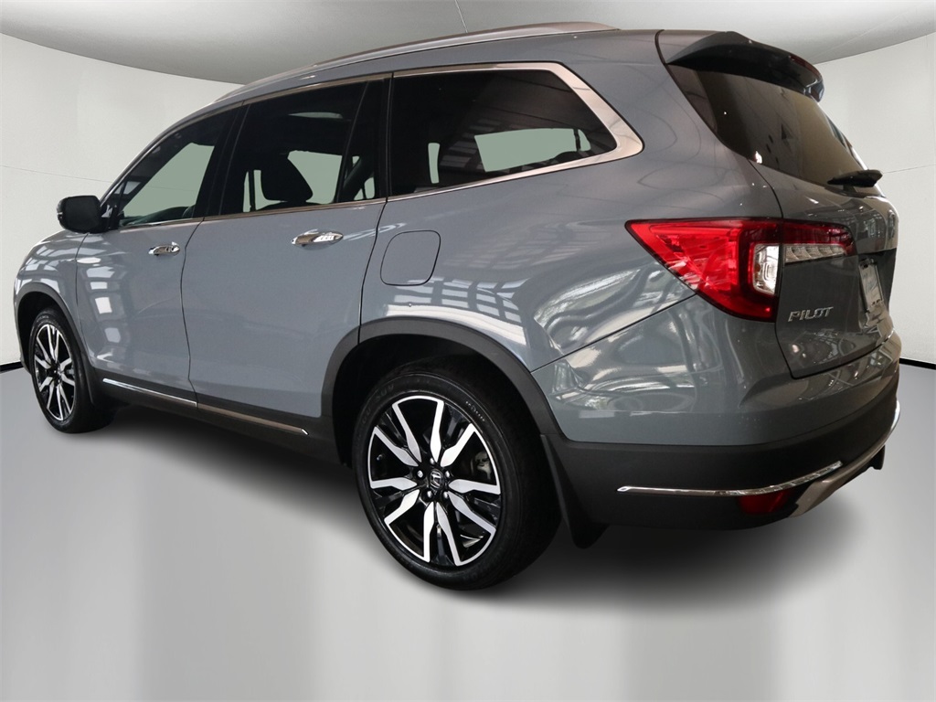 2022 Honda Pilot Touring 5