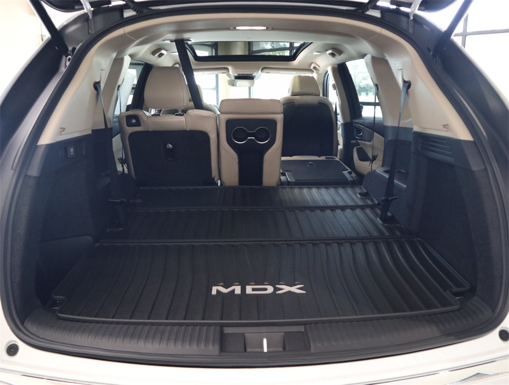 2025 Acura MDX Base 27