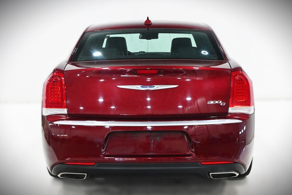 2019 Chrysler 300C C 5