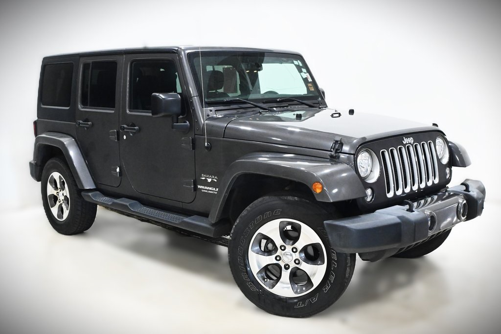 2017 Jeep Wrangler Unlimited Sahara 1