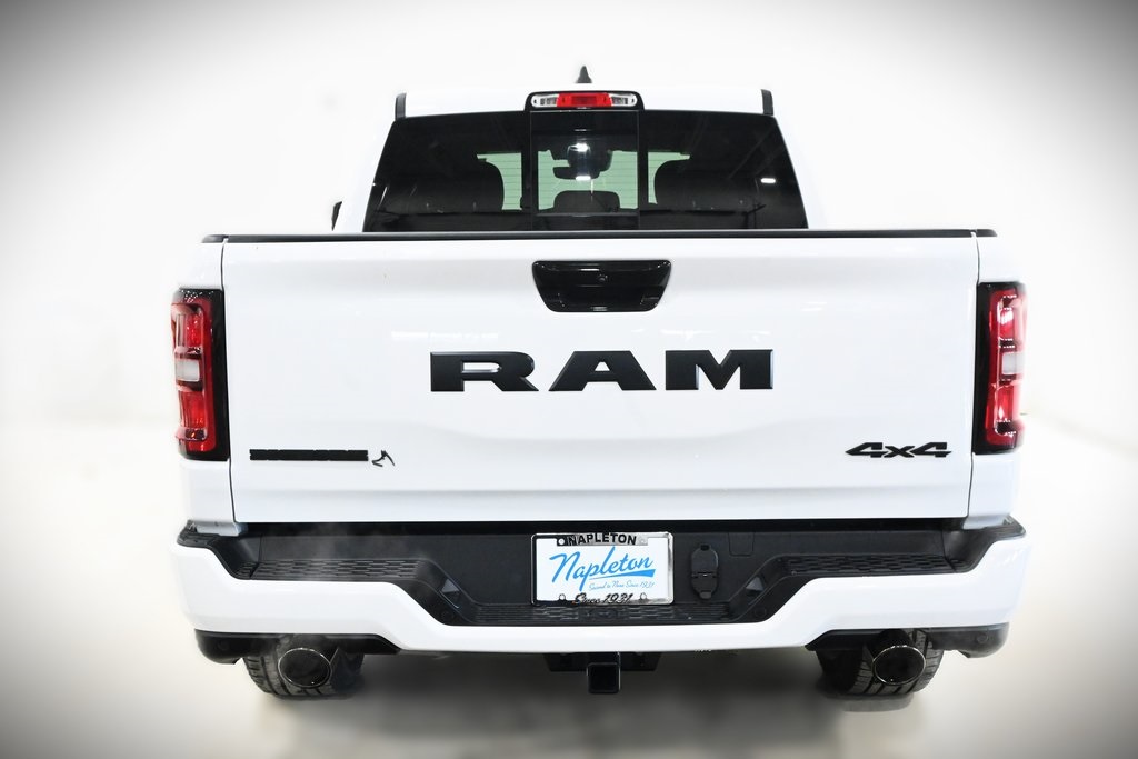 2025 Ram 1500 Big Horn/Lone Star 4