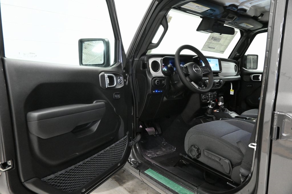 2024 Jeep Wrangler Sport S 4xe 19