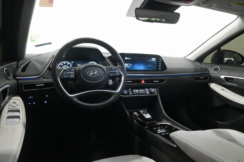 2022 Hyundai Sonata Limited 8