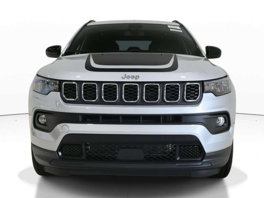 2024 Jeep Compass Latitude Lux 2