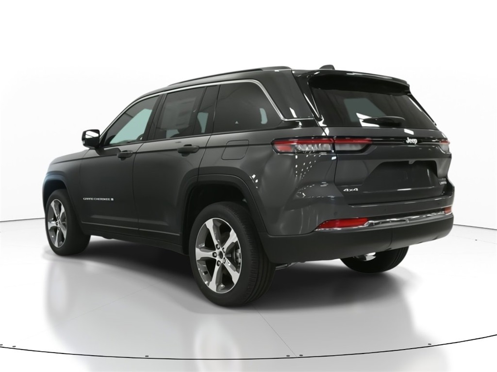 2024 Jeep Grand Cherokee Limited 3