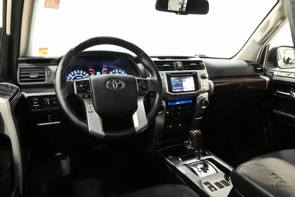 2014 Toyota 4Runner Limited 8