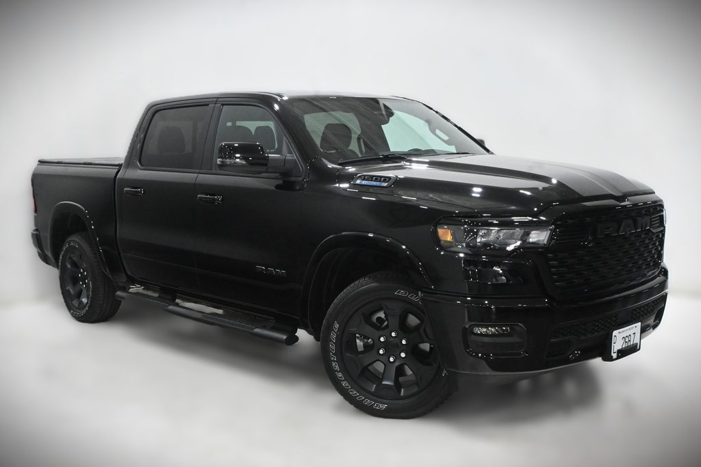 2025 Ram 1500 Big Horn/Lone Star 1