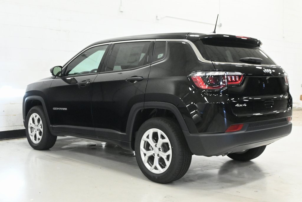 2025 Jeep Compass Sport 3