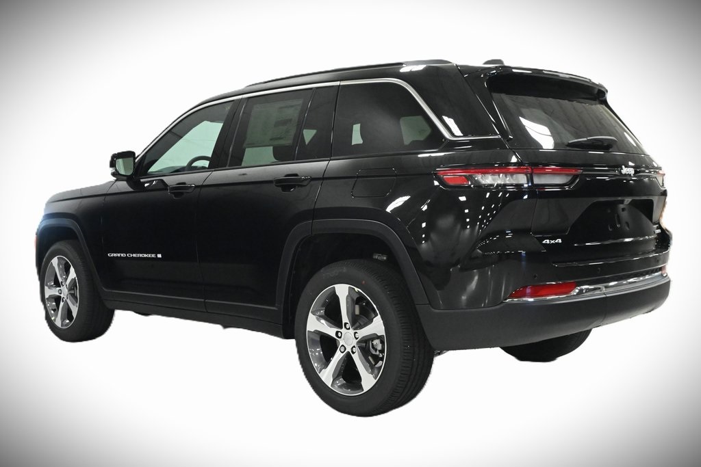 2025 Jeep Grand Cherokee Limited 3