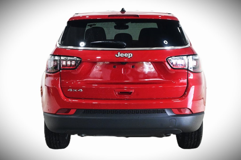 2025 Jeep Compass Sport 4