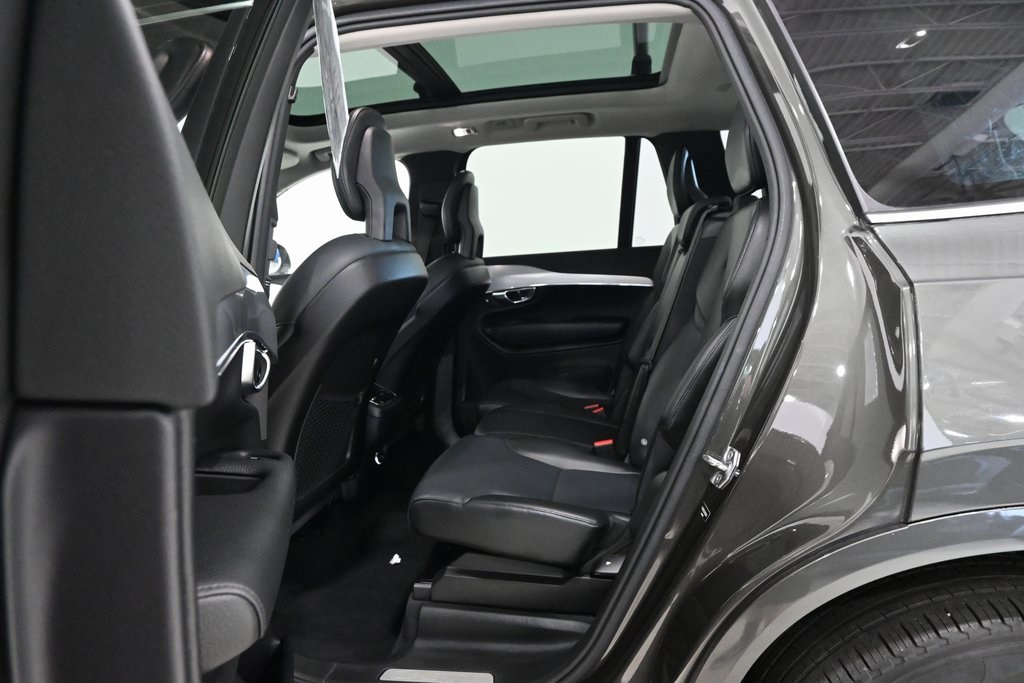 2018 Volvo XC90 T5 Momentum 22