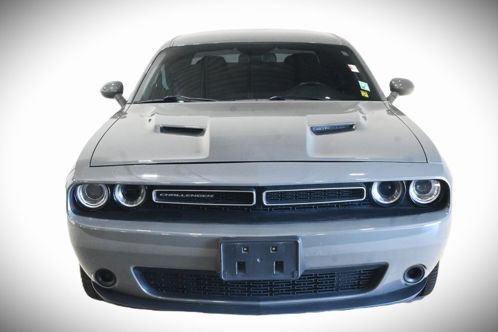 2018 Dodge Challenger SXT 2