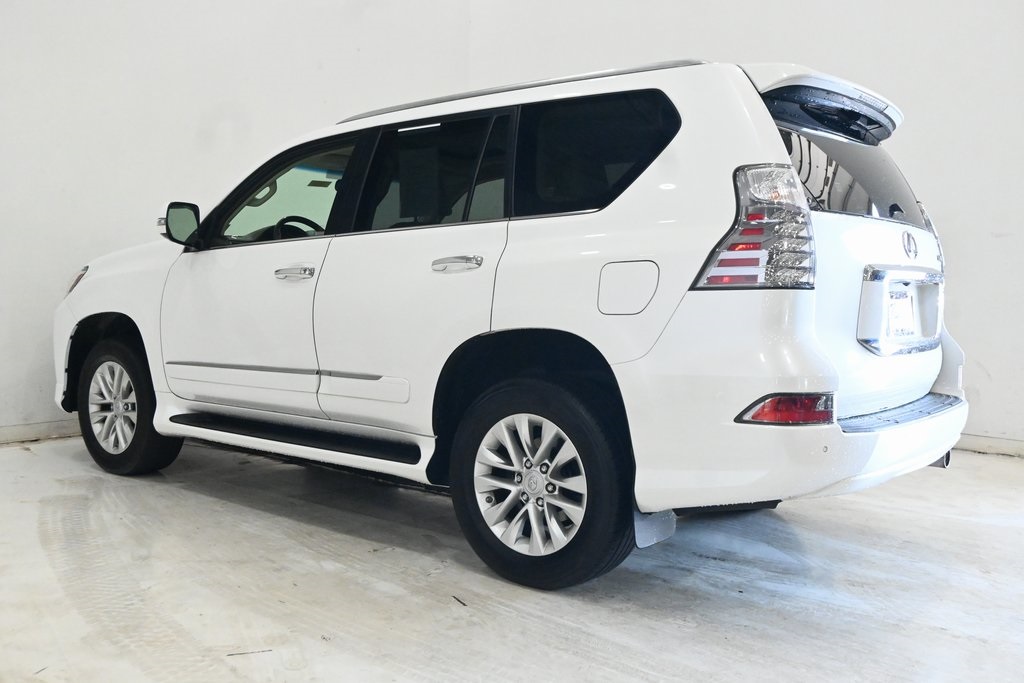 2018 Lexus GX 460 3