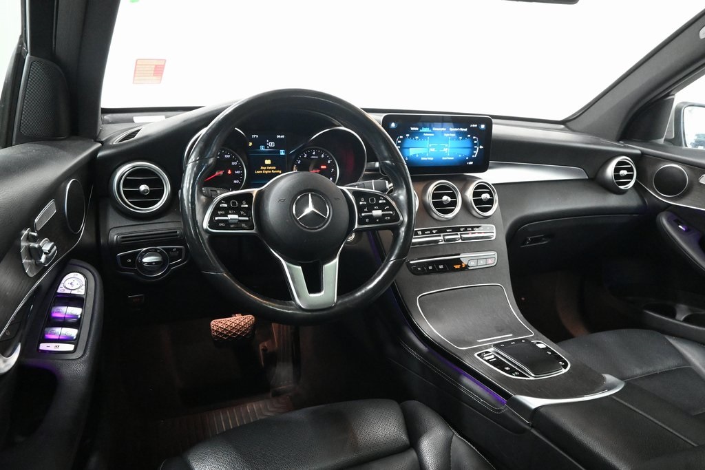 2020 Mercedes-Benz GLC GLC 300 7