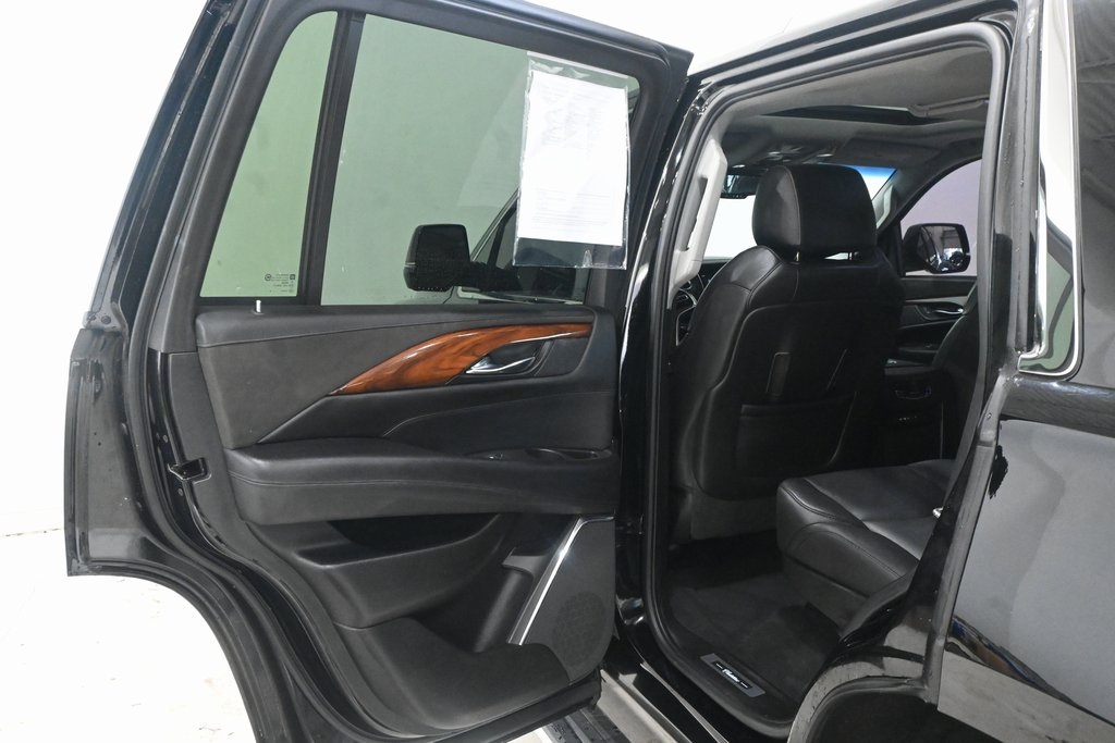 2016 Cadillac Escalade Premium 27