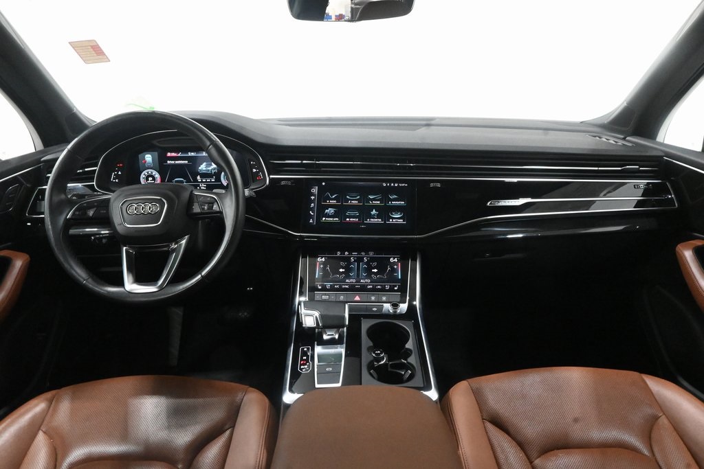 2021 Audi Q7 55 Premium Plus 8