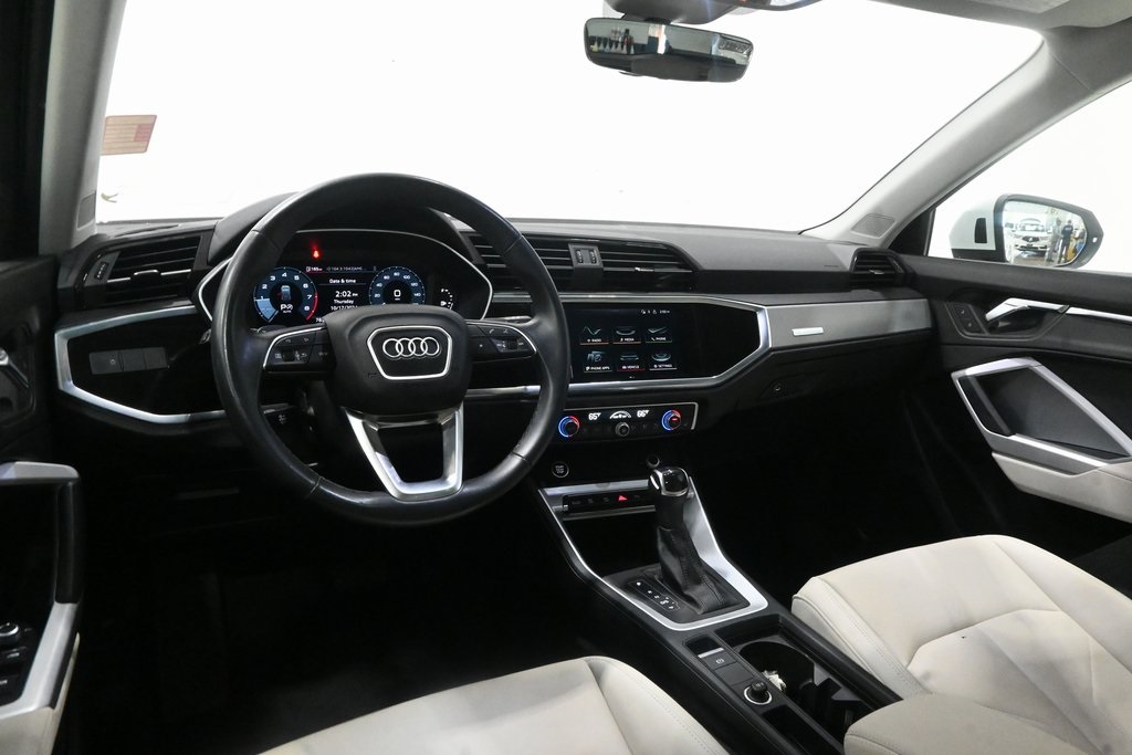 2022 Audi Q3 Premium 8