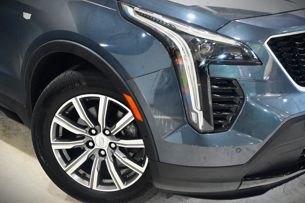 2019 Cadillac XT4 Sport 2