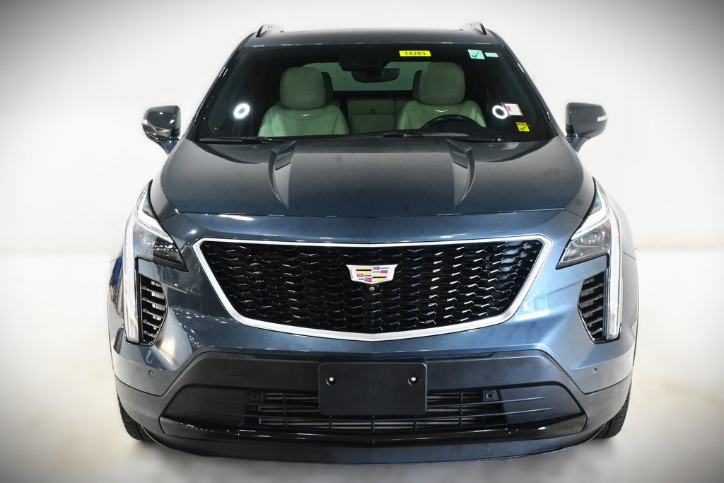 2019 Cadillac XT4 Sport 3