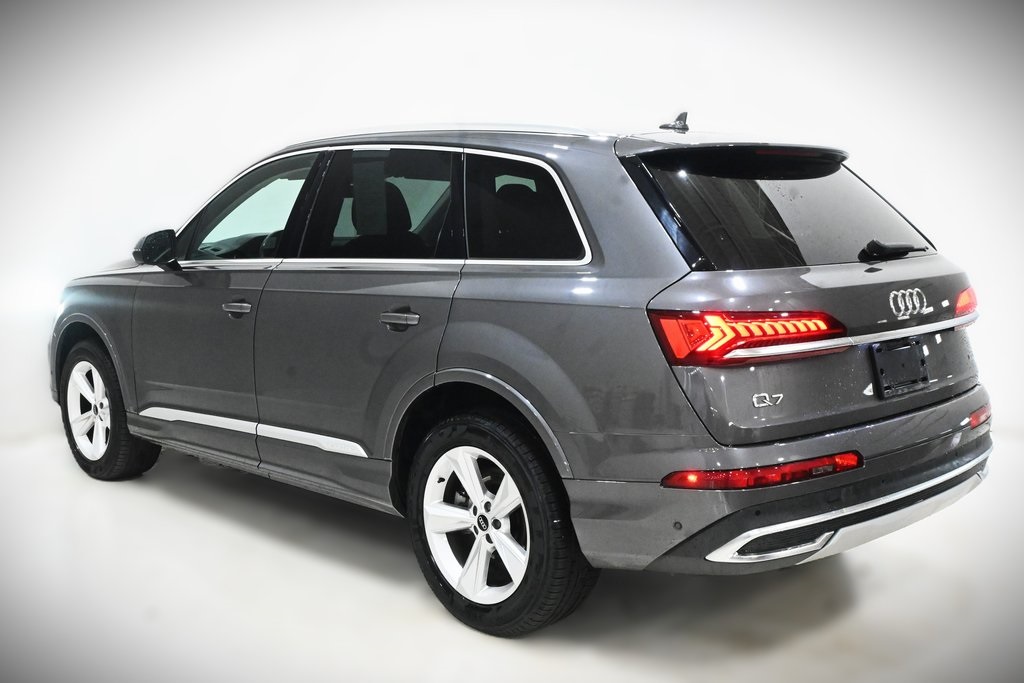 2021 Audi Q7 45 Premium 4