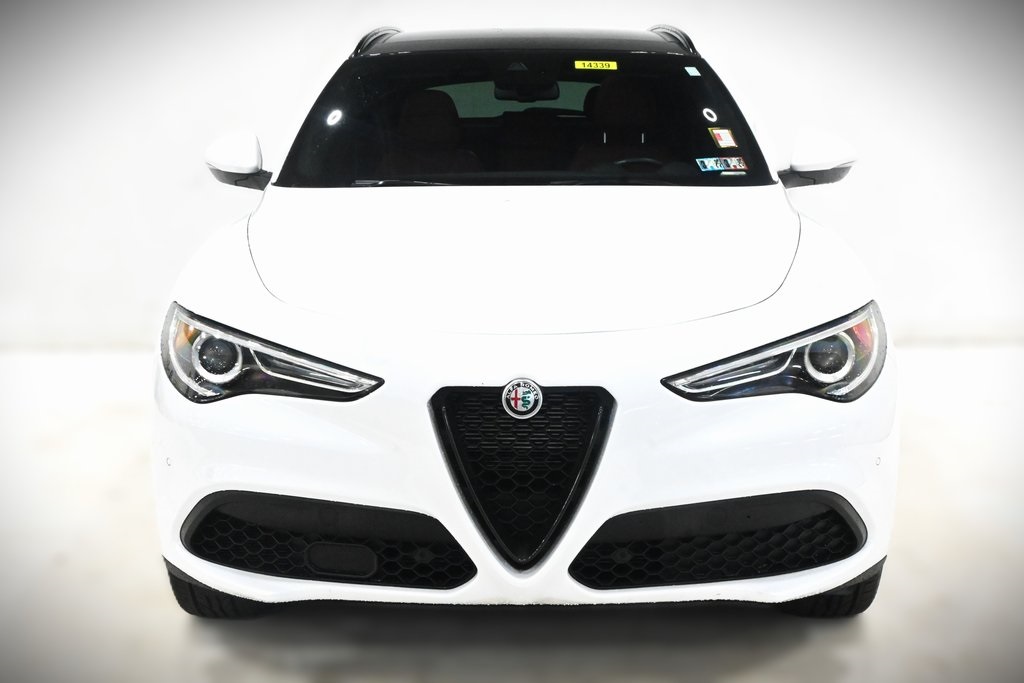 2022 Alfa Romeo Stelvio Sprint 3