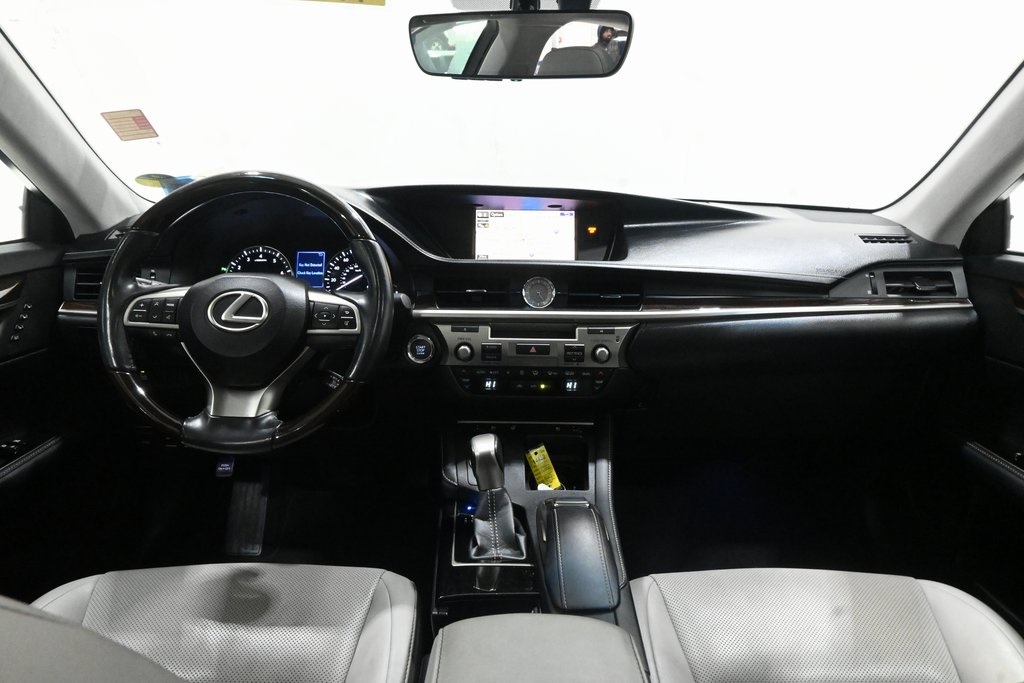 2016 Lexus ES 350 7