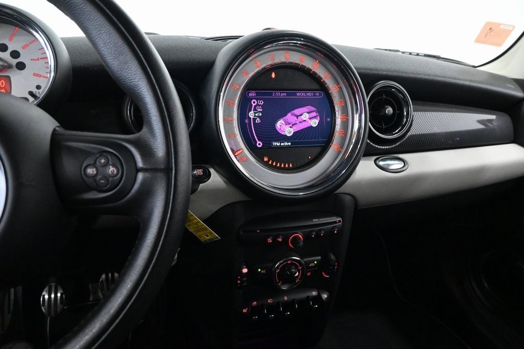 2012 MINI Cooper S Clubman 10