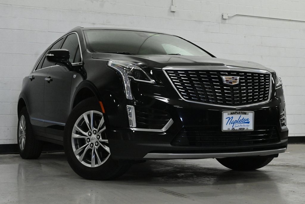 2022 Cadillac XT5 Premium Luxury 1