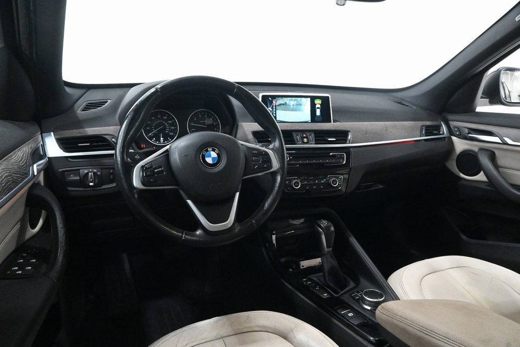 2016 BMW X1 xDrive28i 8