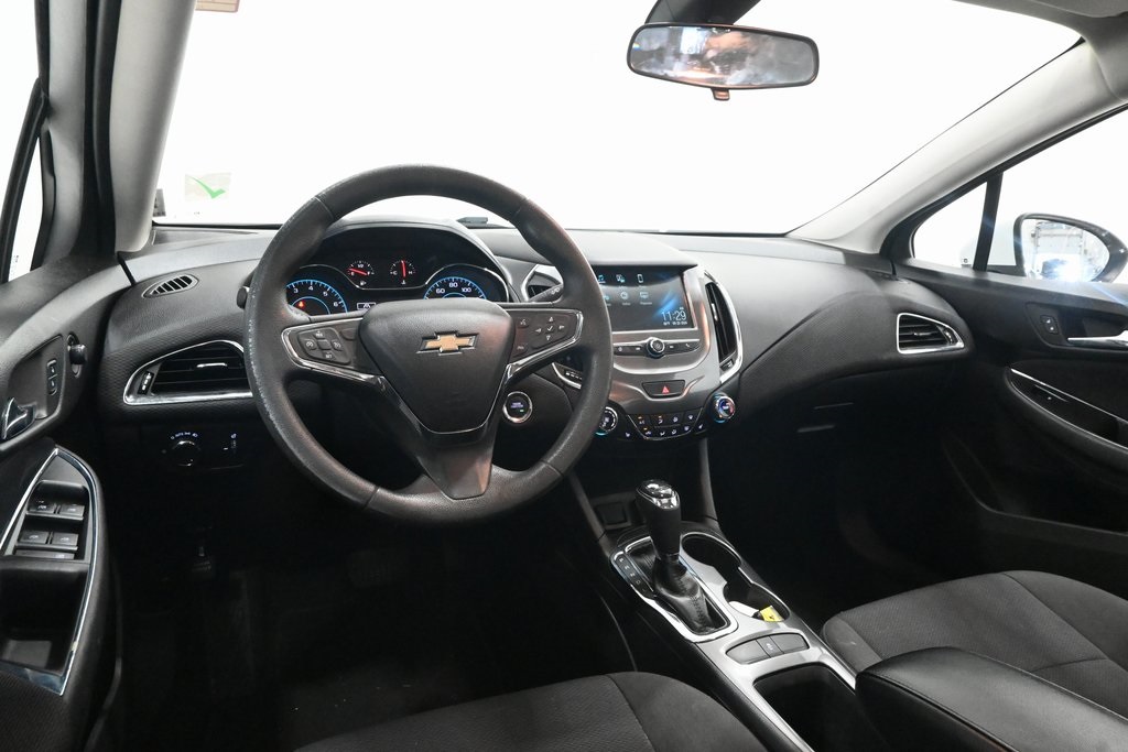 2017 Chevrolet Cruze LT 7