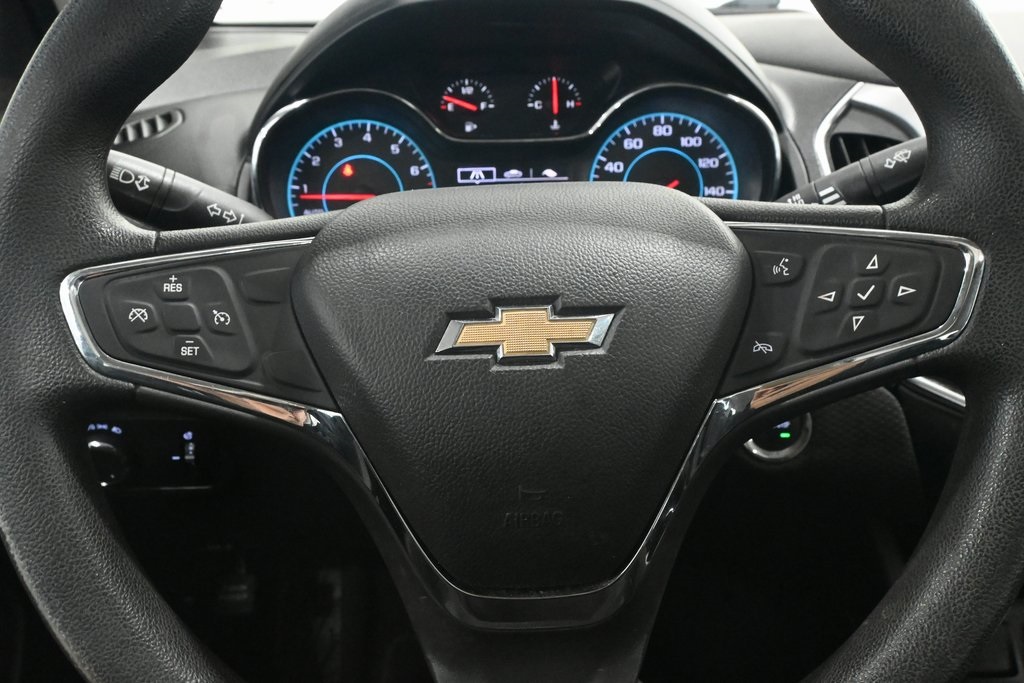 2017 Chevrolet Cruze LT 9